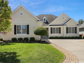 9 Chaco Court, South Barrington, IL 60010