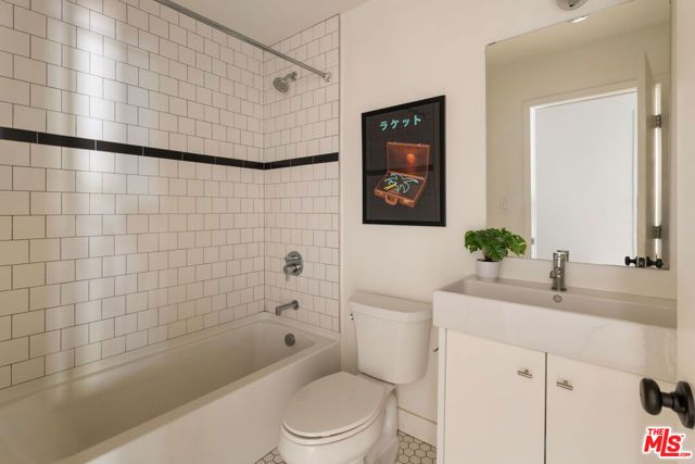 1835 N Avenue 55, Los Angeles, CA 90042