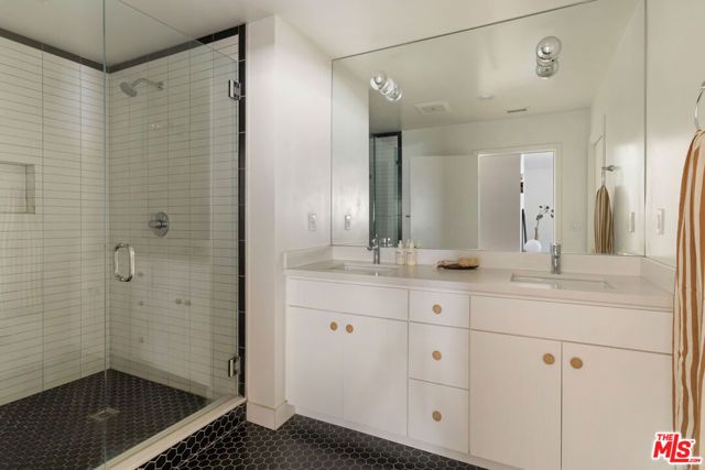 1835 N Avenue 55, Los Angeles, CA 90042