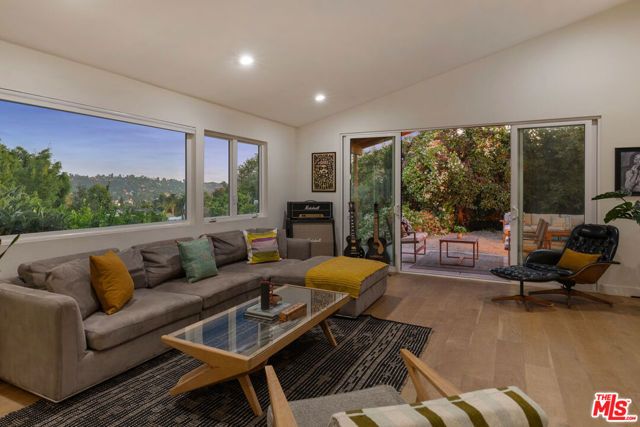 1835 N Avenue 55, Los Angeles, CA 90042