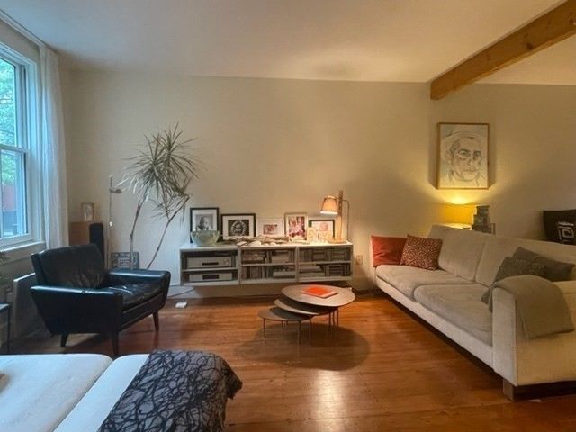 105 Pleasant 105, Cambridge, MA 02139