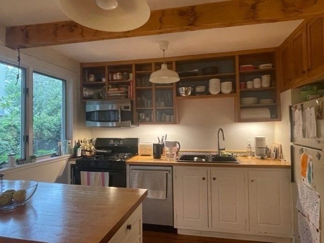 105 Pleasant 105, Cambridge, MA 02139