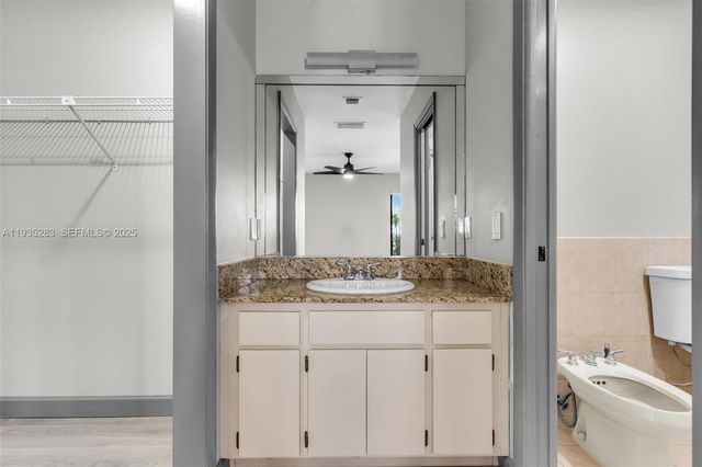 13755 SW 23rd Ter, Miami, FL 33175