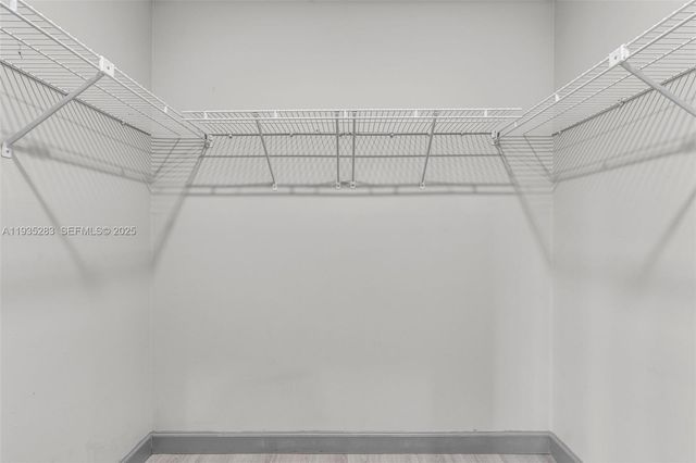 13755 SW 23rd Ter, Miami, FL 33175