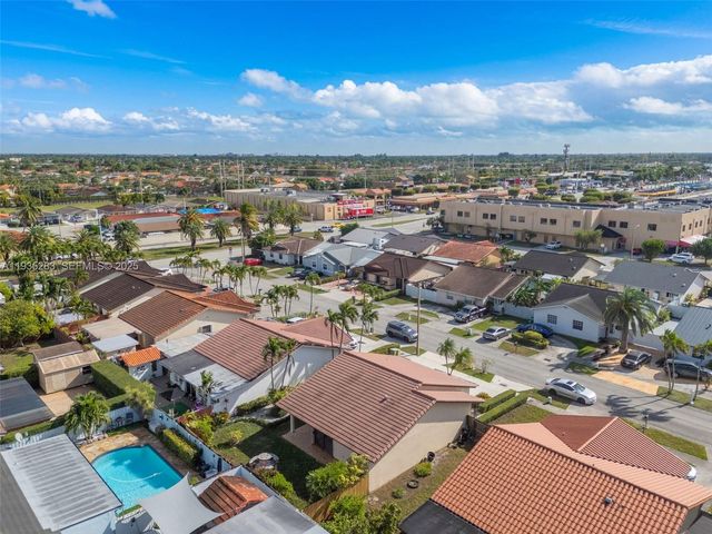 13755 SW 23rd Ter, Miami, FL 33175