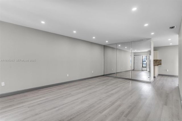 13755 SW 23rd Ter, Miami, FL 33175