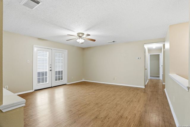 6838 Saharastone, Converse, TX 78109