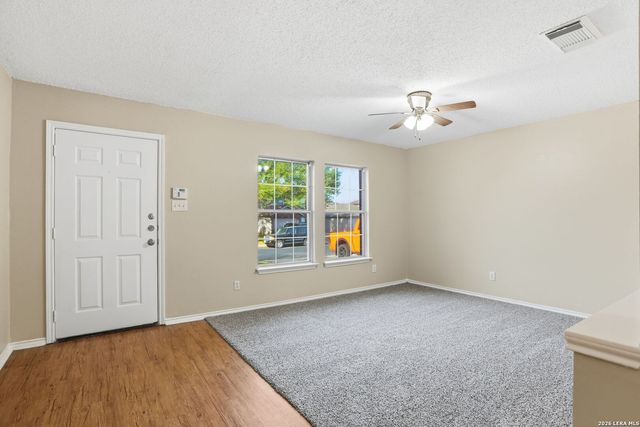 6838 Saharastone, Converse, TX 78109