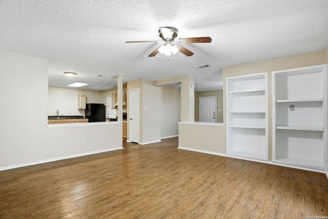 6838 Saharastone, Converse, TX 78109