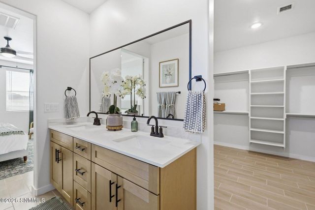 139 Pinos Altos Trail, Sunland Park, NM 88008