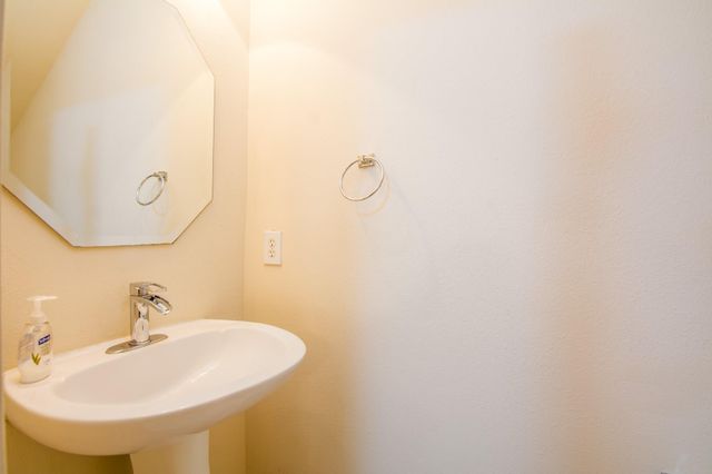 127 Villa Oaks, The Woodlands, TX 77382