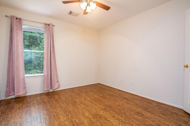 127 Villa Oaks, The Woodlands, TX 77382