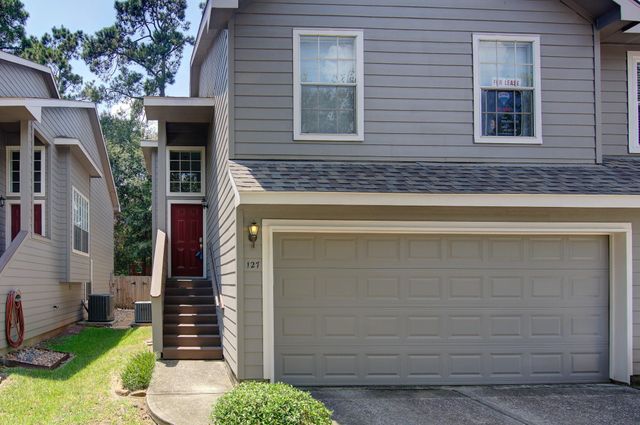 127 Villa Oaks, The Woodlands, TX 77382