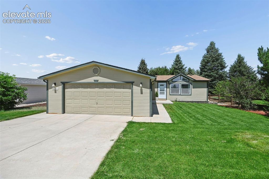 7659 Marmot Point, Colorado Springs, CO 80922 — photo 2