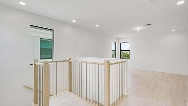 13185 Faberge Place, Palm Beach Gardens, FL 33418