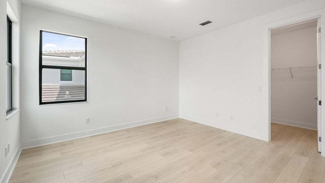 13185 Faberge Place, Palm Beach Gardens, FL 33418