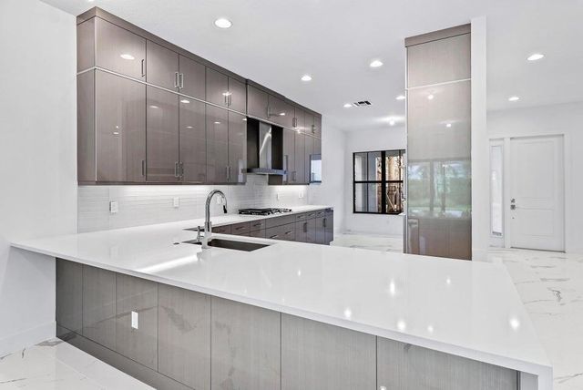 13185 Faberge Place, Palm Beach Gardens, FL 33418