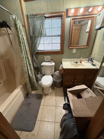 1081 Savely Rd, Pegram, TN 37143