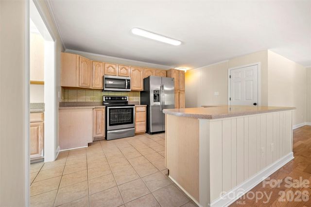 5732 S Nc 9 Highway, Tryon, NC 28782