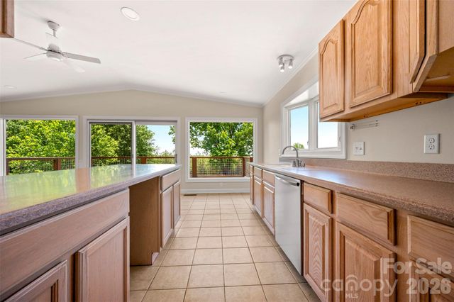 5732 S Nc 9 Highway, Tryon, NC 28782