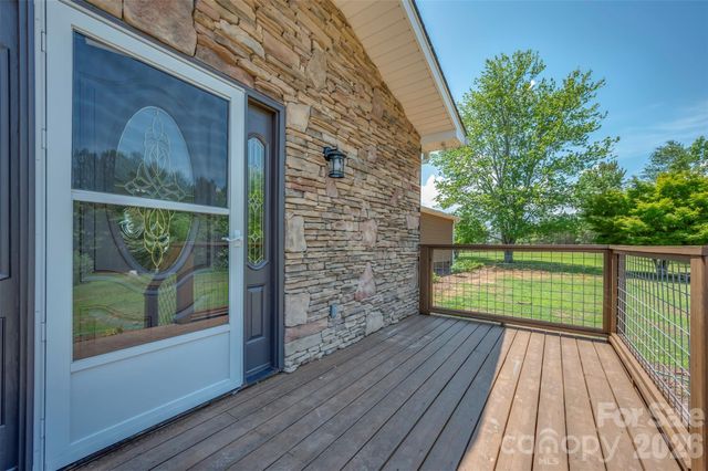 5732 S Nc 9 Highway, Tryon, NC 28782