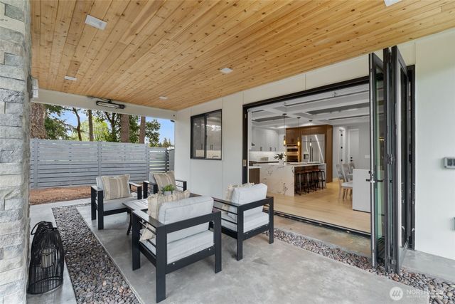 12608 NE 30th Street, Bellevue, WA 98005