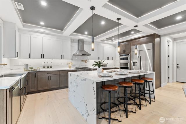 12608 NE 30th Street, Bellevue, WA 98005