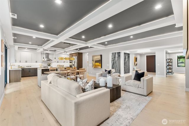 12608 NE 30th Street, Bellevue, WA 98005