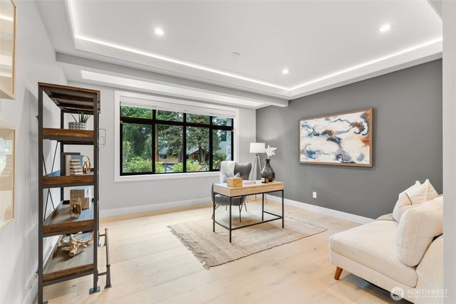 12608 NE 30th Street, Bellevue, WA 98005