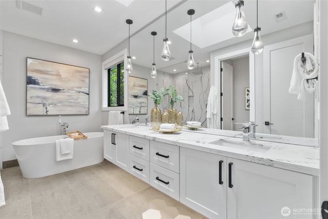12608 NE 30th Street, Bellevue, WA 98005