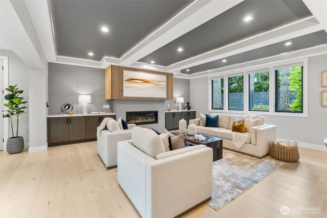 12608 NE 30th Street, Bellevue, WA 98005