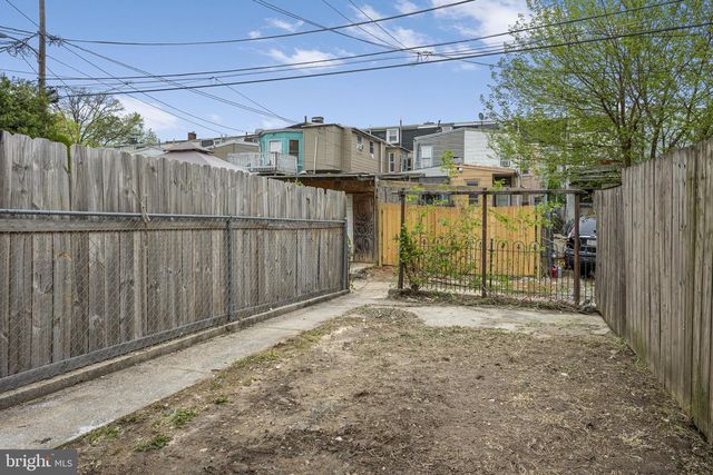 613 RITTER ST, Reading, PA 19601