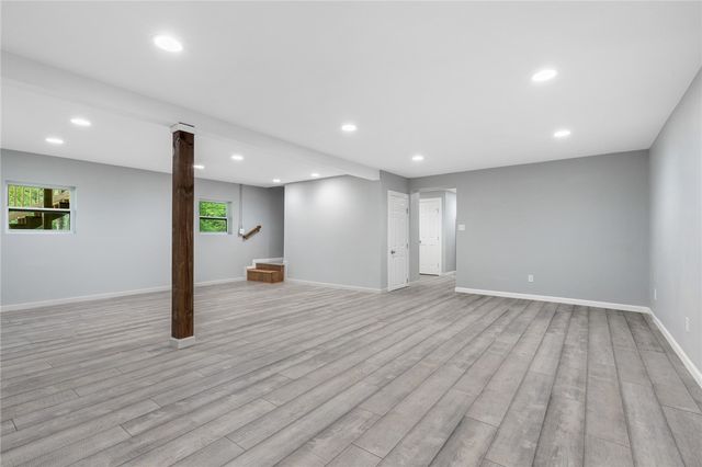 140 W Cardinal Lane, Diamond City, AR 72644