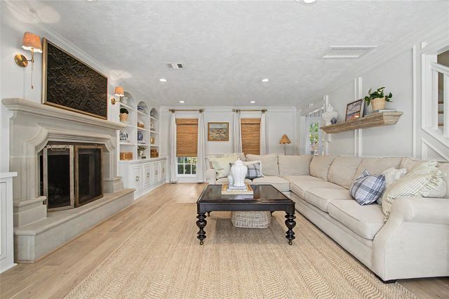 27201 Stark Lane, Oak Ridge North, TX 77385