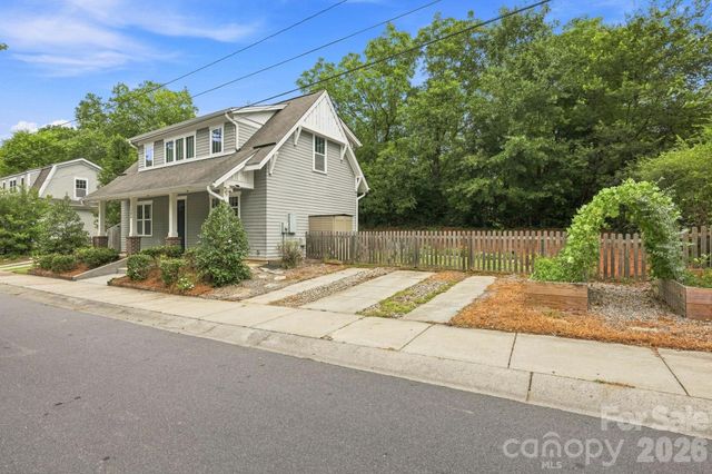 146 Mock Road, Davidson, NC 28036