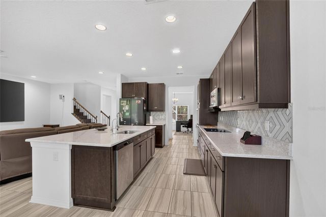 7321 GULF CYPRESS AVENUE, Land O Lakes, FL 34637