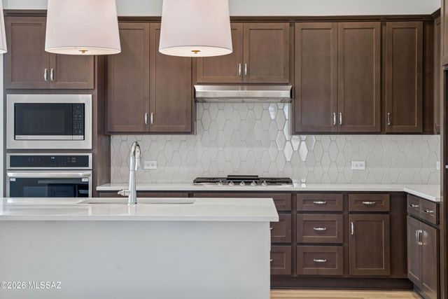 61618 E Copper Basin Way, Oracle, AZ 85623