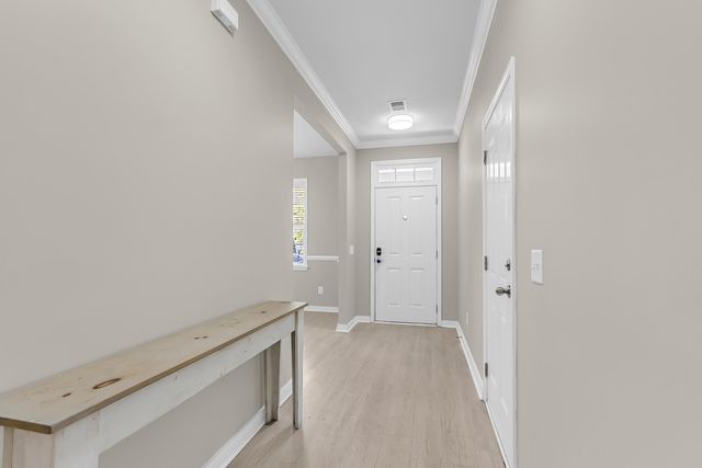 8113 Saveur Lane, Charleston, SC 29406