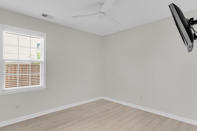 8113 Saveur Lane, Charleston, SC 29406