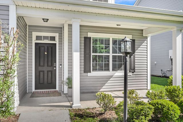 8113 Saveur Lane, Charleston, SC 29406