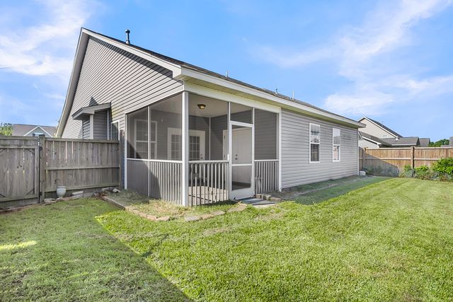 8113 Saveur Lane, Charleston, SC 29406