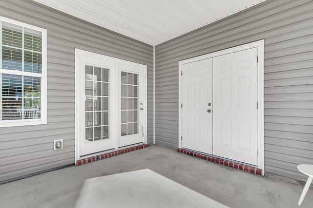 8113 Saveur Lane, Charleston, SC 29406