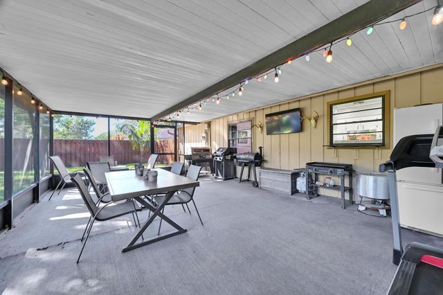 4410 Areca Palm Drive, Fort Pierce, FL 34982