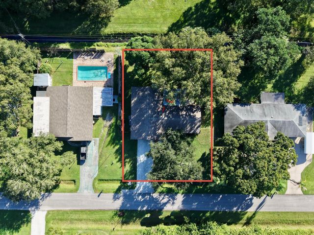 4410 Areca Palm Drive, Fort Pierce, FL 34982