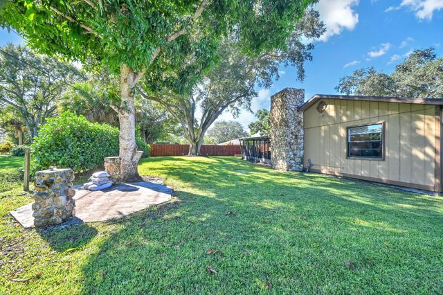 4410 Areca Palm Drive, Fort Pierce, FL 34982