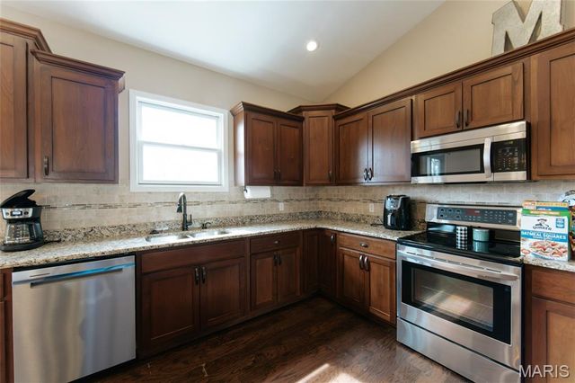 11405 Flagstone Circle, Rolla, MO 65401