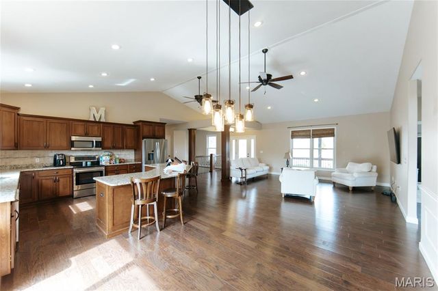 11405 Flagstone Circle, Rolla, MO 65401