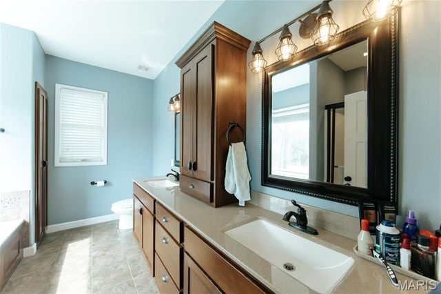 11405 Flagstone Circle, Rolla, MO 65401