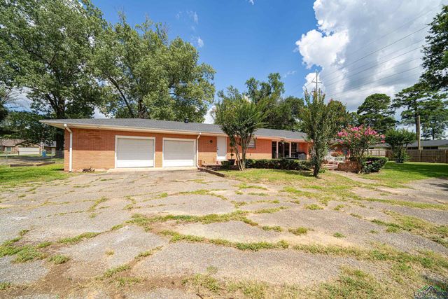 2215 Redbud, Kilgore, TX 75662