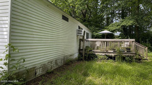 9559 Us 17 Highway, Chocowinity, NC 27817
